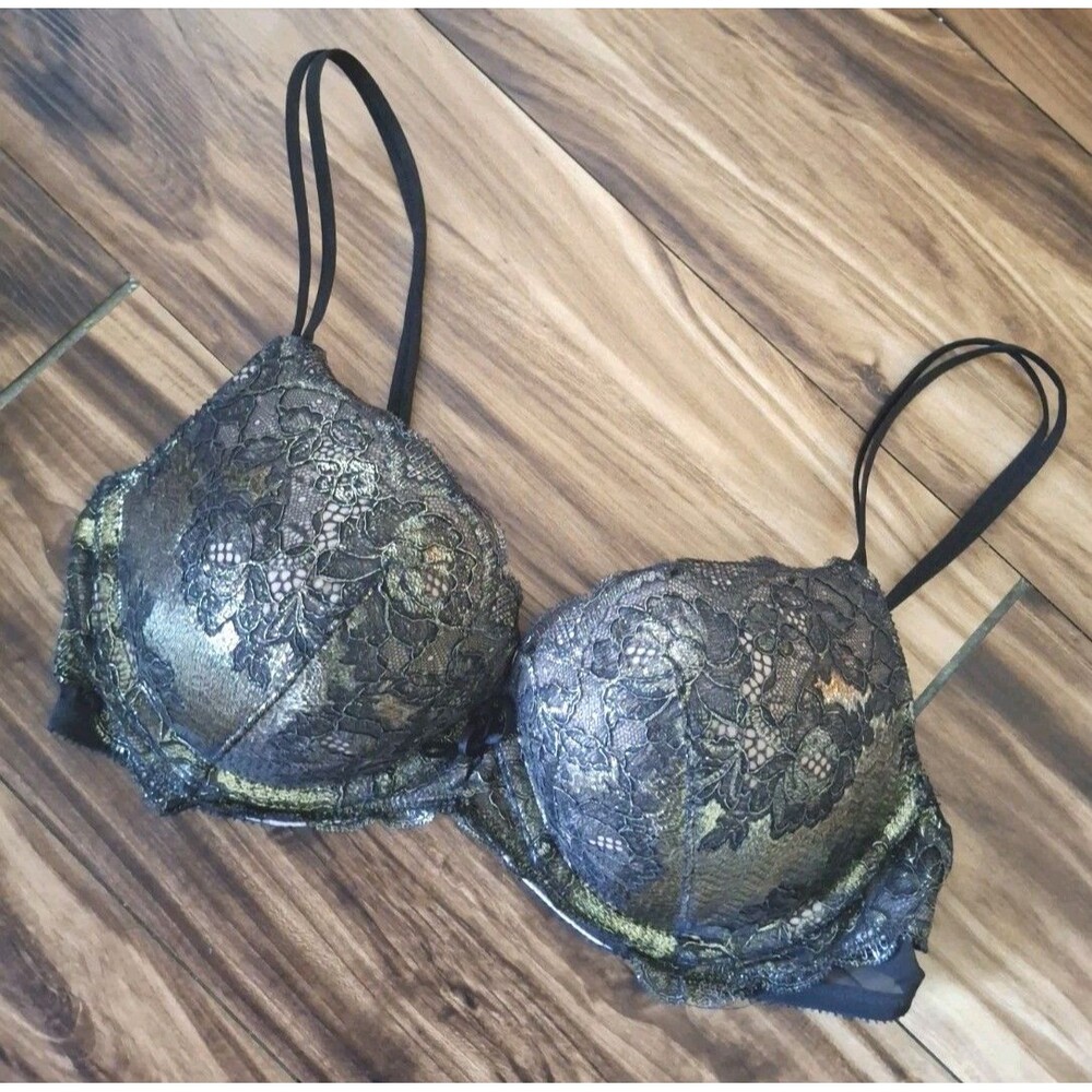 Victoria's Secret Very Sexy Push Up Bra Size 36C Black Gold  Metallic Foil Lace